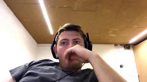 outflayd online show from 11.04.25