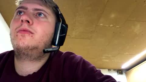 outflayd online show from 11.11.25