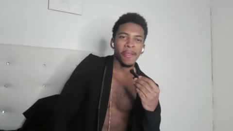 Owen online show from 12.05.25