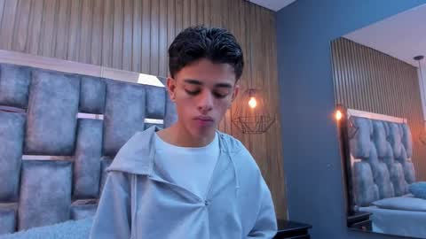 Owen Johnson online show from 12.17.25