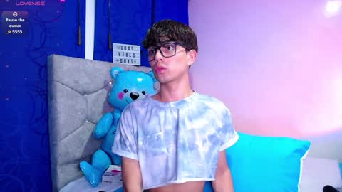 Owen  Independent model  online show from 12.27.24