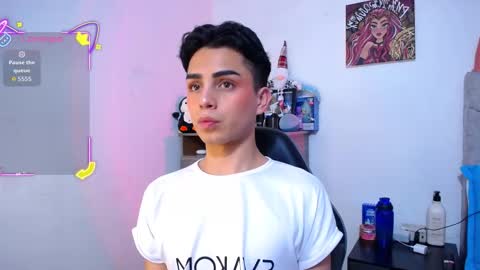 Owen  Independent model  online show from 12.17.25