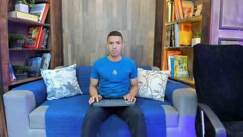 Owen online show from 09.11.25