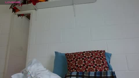 Snapshot of oxxy_jean chatting on 03.03.26 Jeannifer online show from 03.03.26