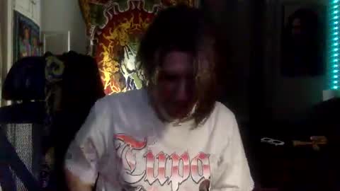 Snapshot of oystersbaby562 chatting on 10.08.25 Frankie Oysters online show from 10.08.25