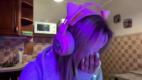 Eva online show from 05.12.26