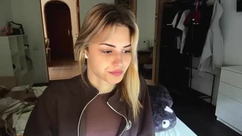 Eva online show from 06.12.26