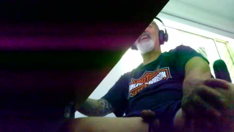 Oi Oi Oi online show from 02.14.25