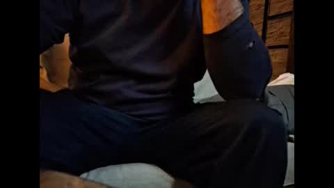 Snapshot of p326032 chatting on 11.02.25 p326032 online show from 11.02.25