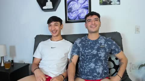 Snapshot of p_jhon chatting on 10.04.25 P online show from 10.04.25