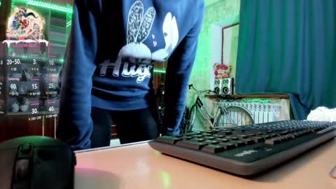 Ella online show from 12.28.24