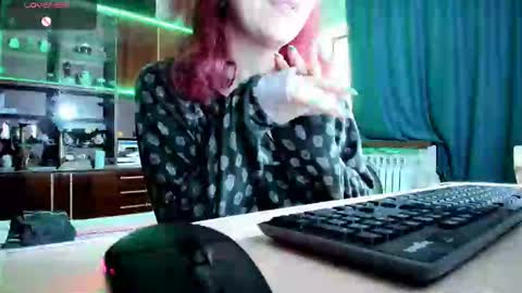 Ella online show from 02.15.25