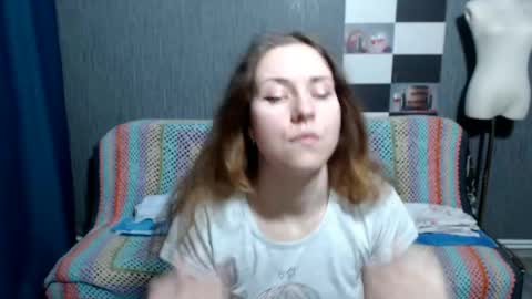 Ella online show from 04.11.26