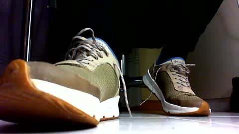 Snapshot of pablomenesssl chatting on 12.29.24 Pablo Meness online show from 12.29.24