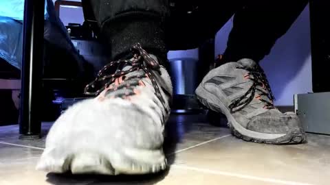 Snapshot of pablomenesssl chatting on 03.21.26 Pablo Meness online show from 03.21.26