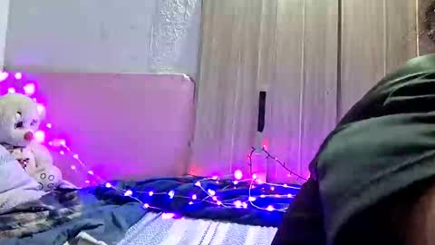 Snapshot of pablouyu chatting on 02.05.25 pablouyu online show from 02.05.25