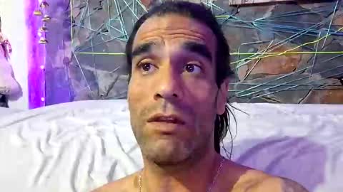 Snapshot of pablouyu chatting on 02.18.25 pablouyu online show from 02.18.25