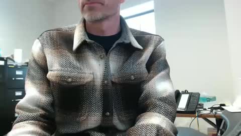 Snapshot of paddleme100 chatting on 03.10.25 Paddle me online show from 03.10.25