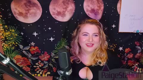 PaigeStation online show from 01.23.25