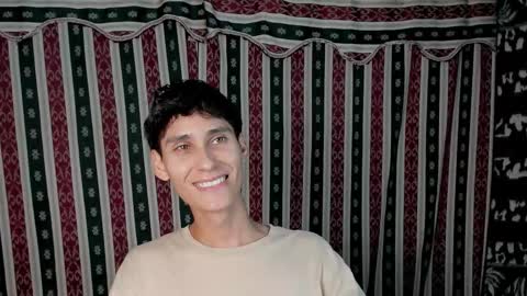 Snapshot of paimon_goetia chatting on 10.10.25 Alexander Grigori online show from 10.10.25