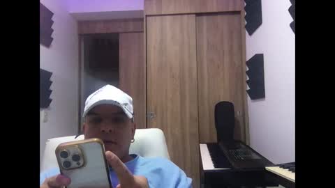 paisaexotico online show from 10.21.25