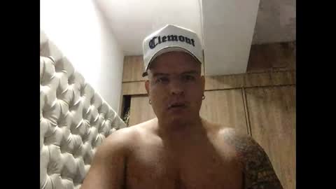 paisaexotico online show from 11.10.25