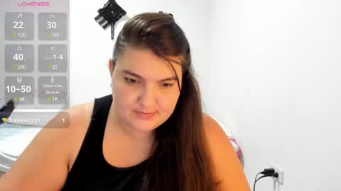 Mia online show from 03.03.25