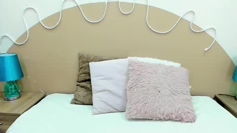 P A L M E R  online show from 02.12.25