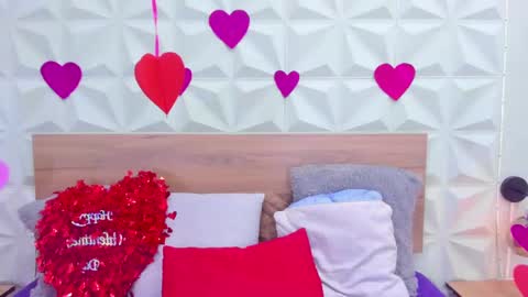 P A L M E R  online show from 02.15.25