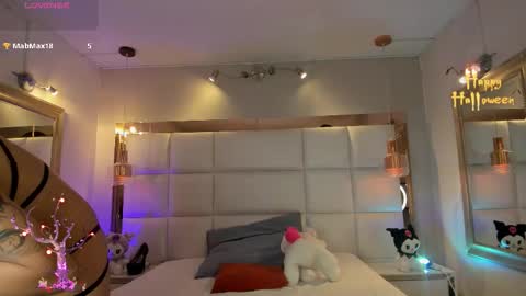 Snapshot of palmer_foster chatting on 10.16.25 Palmer  online show from 10.16.25