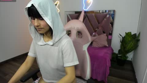 palmerfox_tay online show from 01.12.25