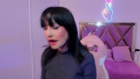 palmerfox_tay online show from 01.26.25