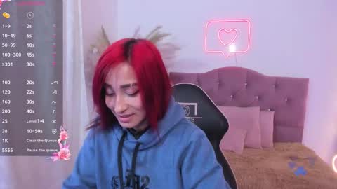 palmerfox_tay online show from 10.09.25