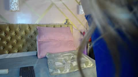 Snapshot of paloma_toledo chatting on 01.15.25 Paloma online show from 01.15.25
