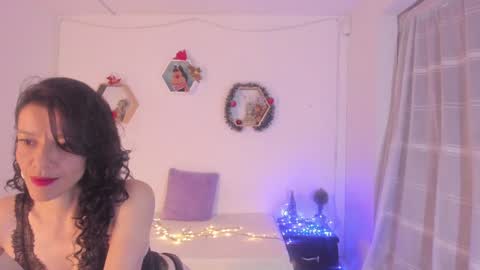 Paloma  online show from 12.28.24