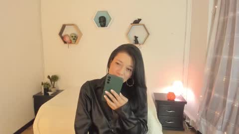 Paloma  online show from 10.20.25