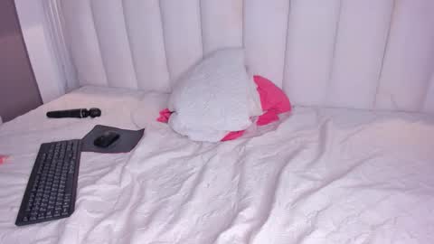 pamela online show from 11.01.25