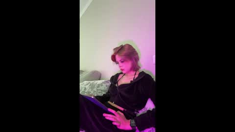 Snapshot of pamela__norris chatting on 06.10.26 Pamela online show from 06.10.26