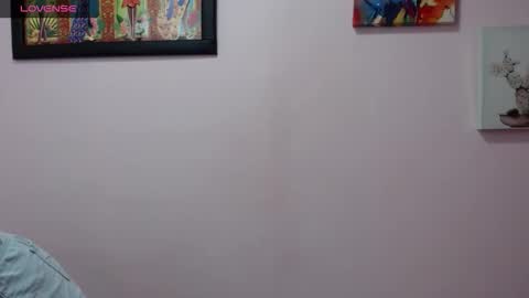 Snapshot of pamela_claus chatting on 10.20.25 Pamela Claus online show from 10.20.25