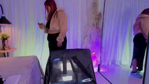 pamela online show from 11.17.25