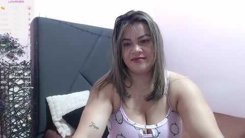 pamela_echeverria online show from 01.14.26