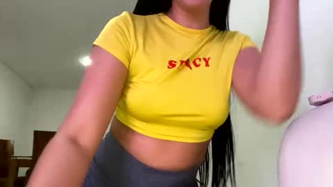 Snapshot of pamela_milleer chatting on 04.05.26 pamela_milleer online show from 04.05.26