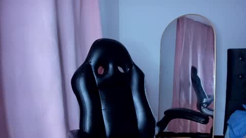 pamela_trouble online show from 02.12.25