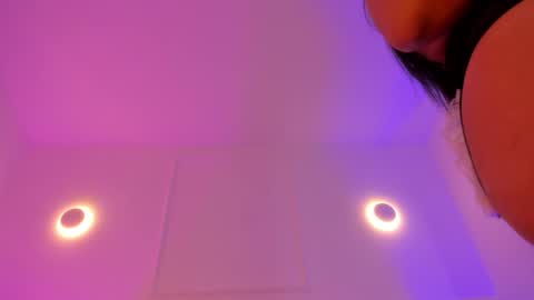 Manuela online show from 10.23.25