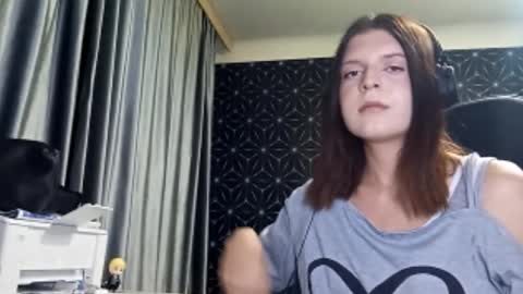 Snapshot of pamelamcmeen chatting on 10.07.25 Pamela online show from 10.07.25