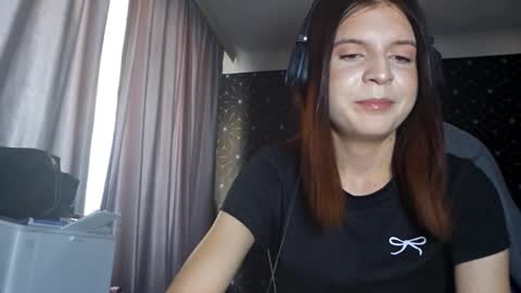 Snapshot of pamelamcmeen chatting on 10.18.25 Pamela online show from 10.18.25