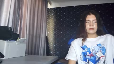 Snapshot of pamelamcmeen chatting on 10.23.25 Pamela online show from 10.23.25