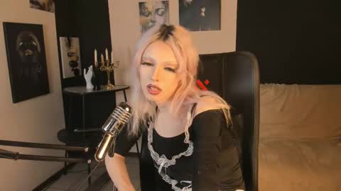 Pamelamy online show from 12.20.24