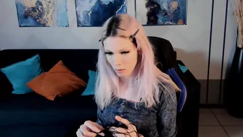 Pamelamy online show from 12.26.24