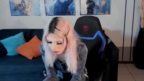 Pamelamy online show from 12.26.24